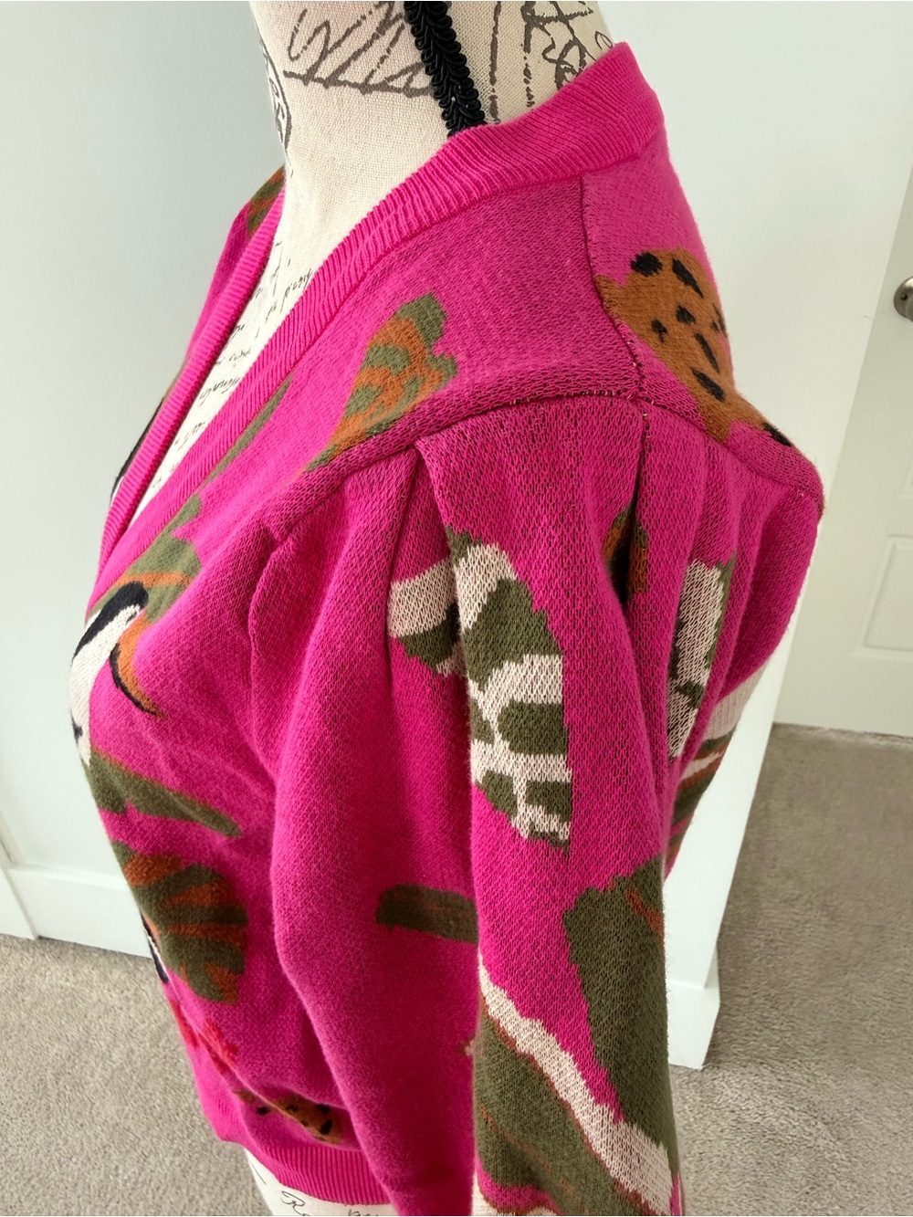 FARM Rio Tropical Toucan Print Cardigan Sweater Size M - Picture 5 of 9